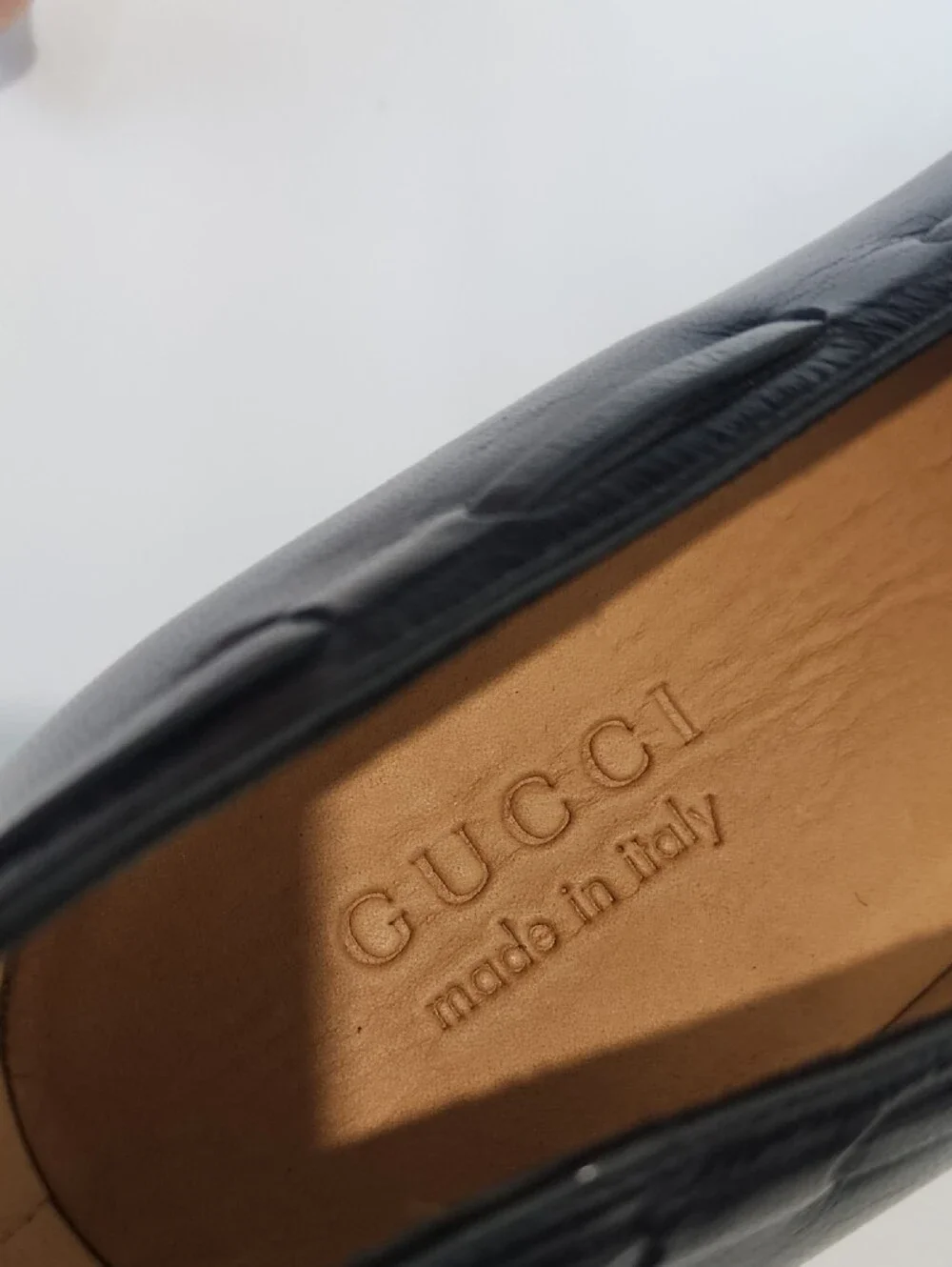 Gucci Black Leather Tassel Loafers with Gold Cat Accent
